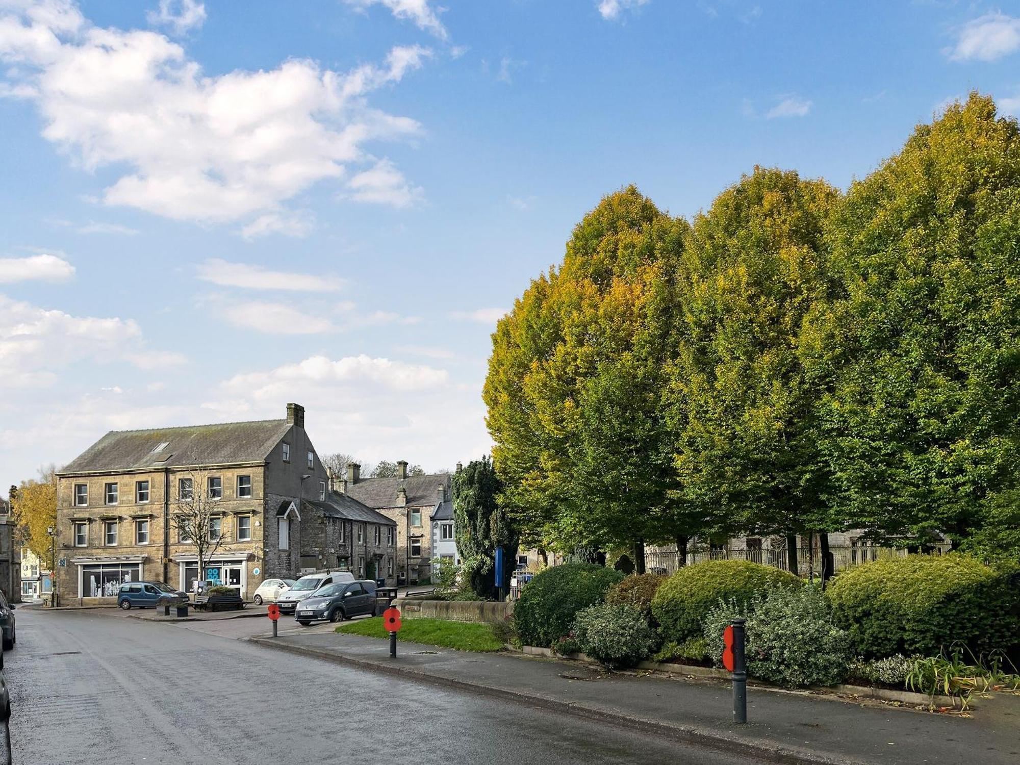 Bankfield Barn Villa Tideswell Exterior photo